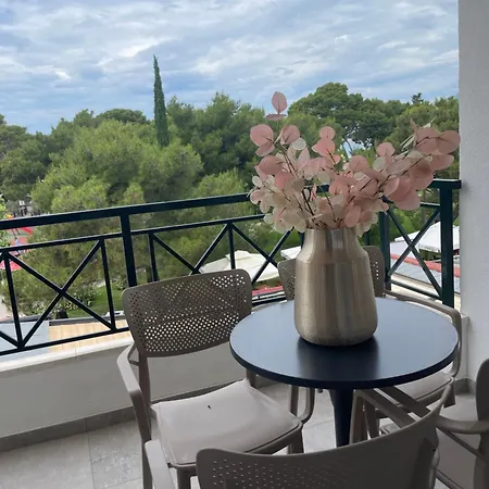Apartment Sandra Makarska